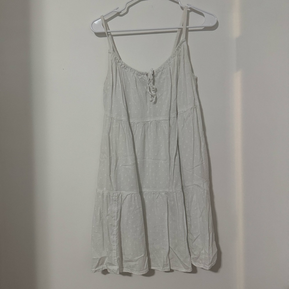 Old Navy White Apparel with Blue Tag